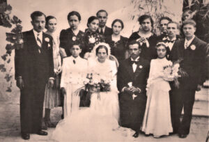 Lucera - Ho scoperto che tra i presenti vi è mia madre che ho trovato bellissima (anni 30) - Foto Francesco Antonio Romice