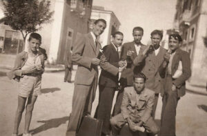 Lucera - Nassisi Vincenzo con Iliceto Raffaele e altri nel 1934)