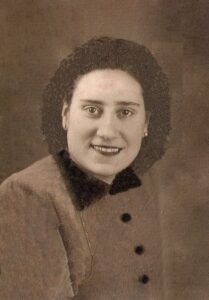 Lucera - Sassi Giuseppina (anni 30)