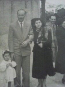 Lucera - Polito Cristina Maria e i miei genitori in via Raffaele De Cesare nel 1951 - Foto di Cristina Maria Polito