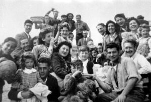 Lucera - Scampagnata anni 60 - Foto di Roberto Toriello