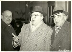Lucera - Lepore Ortensio, direttore del dazio, e Schiavone Francesco, mio nonno, anni 60 - Foto di Francesco Schiavone