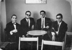 Lucera - Santoro S. (a sx) , Alessandro di Salvia mio padre, Nicola Mainieri, Donato Petecchia, anni 60 - Foto di Angelo Di Salvia