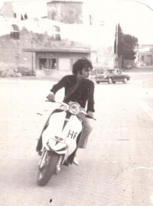 Lucera - Saldutti Vincenzo, mio padre in villa nel 1965 - Foto di Giky Saldutti