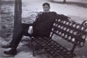 Lucera - Napolitano Oreste in Villa Comunale, anni 50 - Foto di Pasquale Napolitano