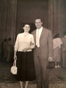 Lucera - Velle coniugi , anni 60 - Foto di proprietà di Gennaro Velle