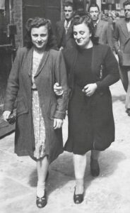 Lucera - A Spasso in via Gramsci nel 1946-47