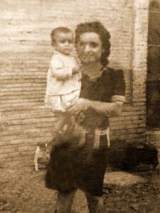 Lucera - Di Canio Rosa nel 1946 - La foto è stata fornita da Monticelli Franco