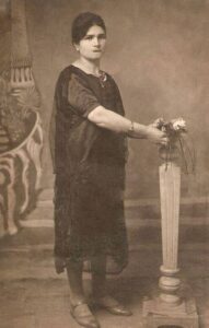 Lucera - Lioce Angela (anni 20) - Foto di Petrilli Maria Carmela