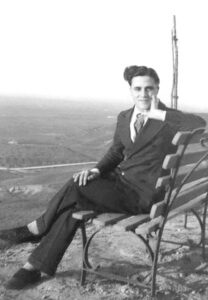 Lucera - Calabria Giuseppe, mio Padre giovanissimo - Foto di Francesco Paolo Calabria