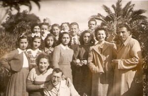 Lucera - Sassi Giuseppina, Maria, Enrica, Bottone Nicola, Sassi Ascanio e alcuni componenti della famiglia Di Bitonto e della famiglia Ferrara nel 1946