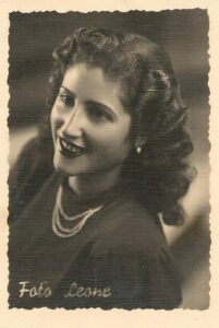 Lucera - Sica Costanza il 22-11-1947.- Foto di Walter di Pierro