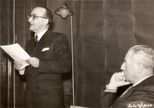 Lucera - Circolo Unione 1958 - Conferenza sui poteri del presidente della Repubblica di Franco Bozzini