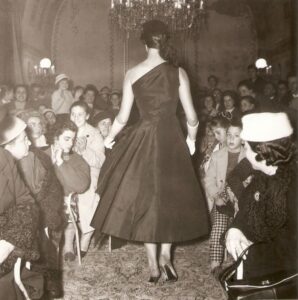 Lucera - Circolo Unione 1960 - Sfilata di moda della ditta Sans Pareil di Luigi Tove di Foggia