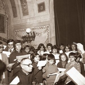 Lucera - Circolo Unione 1980 - Festa degli auguri - Concerto della Corale S. Cecilia don E. Di Giovine, organista don Fedele De Cesare