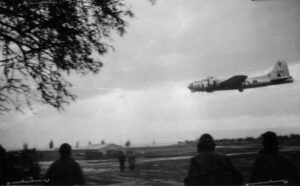 Lucera - 301BG - B17 - Foto del Lt. Emmett W. Boyd 301st BG - 32nd BS