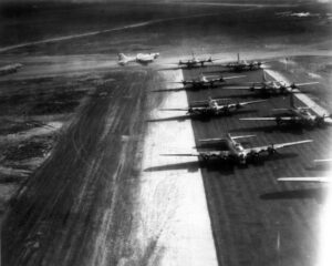 Lucera - B17s on ramp at Sterparone