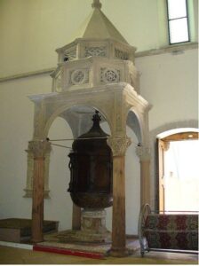 Lucera - Basilica Cattedrale 2007 - Battistero
