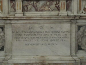 Lucera - Basilica Cattedrale - Particolare del sepolcro dei Mozzagrugno