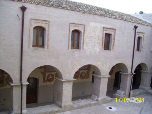 Lucera - Chiesa del SS Salvatore e Convento di San Pasquale 2008