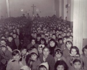 Lucera - Chiesa di Santa Maria del Carmine 3-01-1966 - Salone Parrocchiale, proiezione film
