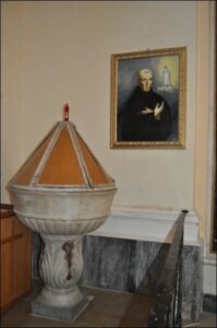 Lucera - Chiesa di Santa Maria del Carmine - Fonte Battesimale