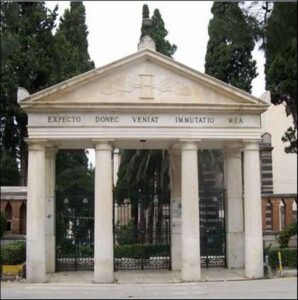 Lucera - Cimitero - Ingresso