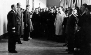 Lucera - Convitto nazionale - Visita di di Riccardo Del Giudice per l'intestazione dell'VIII squadra a Matteo Ariano, ex convittore, caduto nella II WW 1941