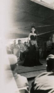 Lucera - Italian Show - 29-06-1944 - Foto di Albert Change