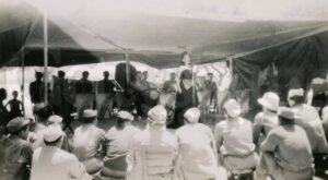 Lucera - Italian Show - 29-06-1944 - Foto di Albert Change