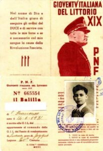 Lucera - Tessera di giovane balilla reperita negli archivi del Liceo Classico Bonghi di Lucera 1931- Foto di Raffaele De Vivo