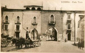 Lucera - Piazza del Popolo - Porta Troia anni 20