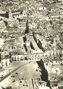 Lucera - Piazza del Popolo anni 60