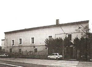 Lucera - Chiesa di Santa Maria di Costantinopoli (S. Anna) e Convento dei Cappuccini (Ricovero San Giuseppe di Maria de Peppo Serena) anni 80