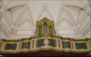 Lucera - Chiesa S. Domenico - Organo a canne XIV sec.