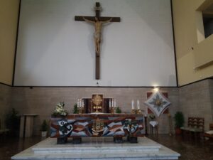 Lucera - Chiesa di Cristo Re - Altare Maggiore