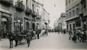 Lucera - Piazza Gramsci (Corso Umberto l) 1944