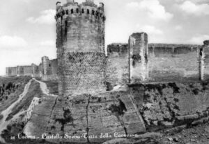 Lucera - Fortezza svevo-angioina anni 60 - Torre Leonessa