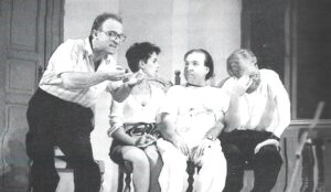 Lucera - Gruppo Teatrale Amici dell'Arte 1989 - 'I pizzuttar' - Una scena di 'Mbristem'a soret' con Domenico Tutolo, Angela Polito Arturo Monaco e Lello Spagnuolo