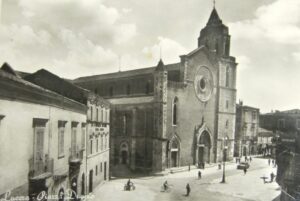 Lucera - Piazza Duomo anni 60