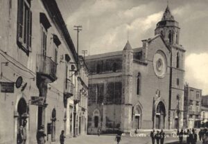 Lucera - Piazza Duomo anni 60