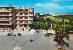 Lucera - Piazza Matteotti anni 70