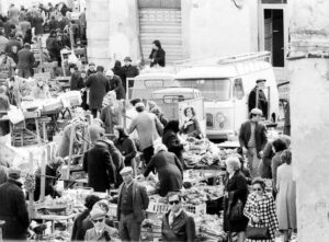 Lucera - Piazza della Repubblica 1977 - Foto di Roberto Toriello