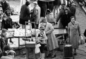 Lucera - Piazza della Repubblica 1977 - Foto di Roberto Toriello