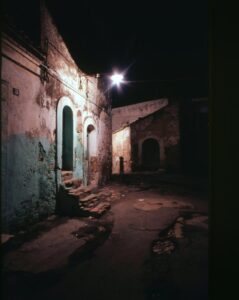Lucera - Sopra le mura 1977-80 - Foto eseguita da Roberto Toriello