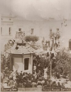 Lucera - Via IV Novembre (corso Garibaldi) 1900 - Inaugurazione acqua Serino