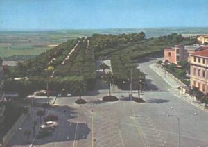 Lucera - Villa comunale anni 60