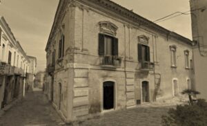 Lucera - Palazzo Carrescia - Via Tenente Michele Schiavone