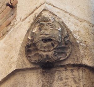 Lucera - Palazzo Lombardi - Via Lombardi angolo Via D'Amely