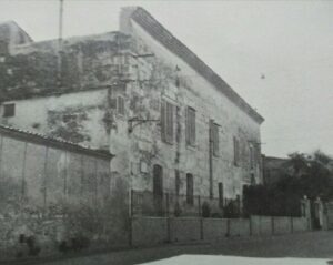 Lucera - Chiesa di Santa Maria di Costantinopoli (S. Anna) e Convento dei Cappuccini (Ricovero San Giuseppe di Maria de Peppo Serena)